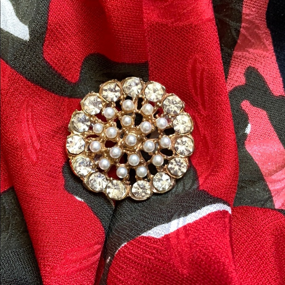 Vintage Pearl and Crystal Costume Brooch